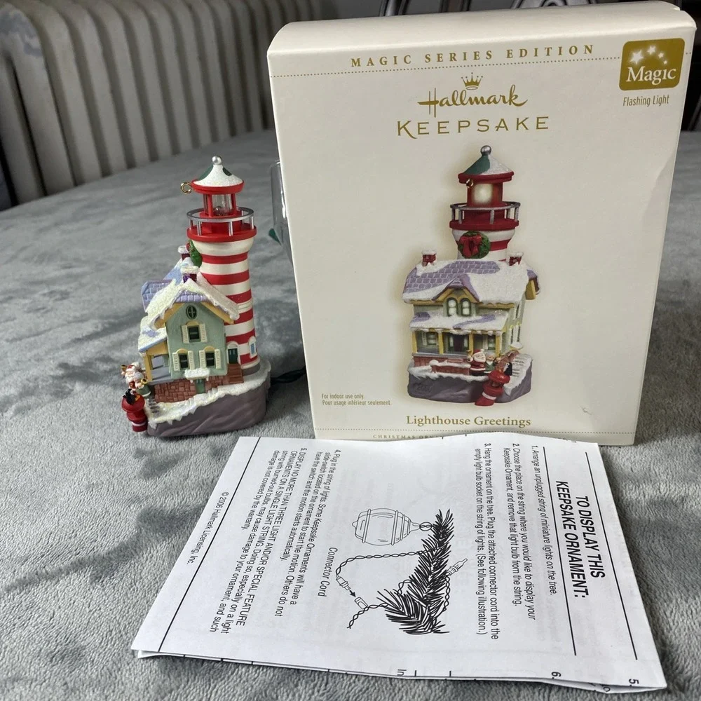 Hallmark Keepsake Lighthouse Greetings 2006 #10 Magic Light Ornament Christmas